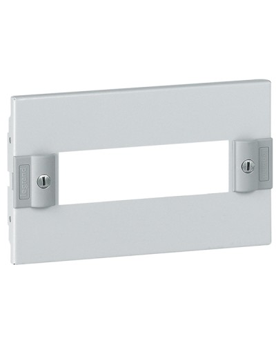 Панель лицевая Legrand 020303 в Уфе Аксессуары для стоек и шкафов Pintop.ru