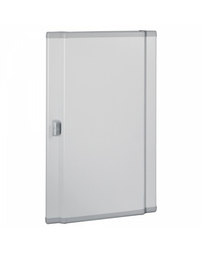 Дверь изогнутая металлическая Legrand 020554 в Уфе Аксессуары для стоек и шкафов Pintop.ru